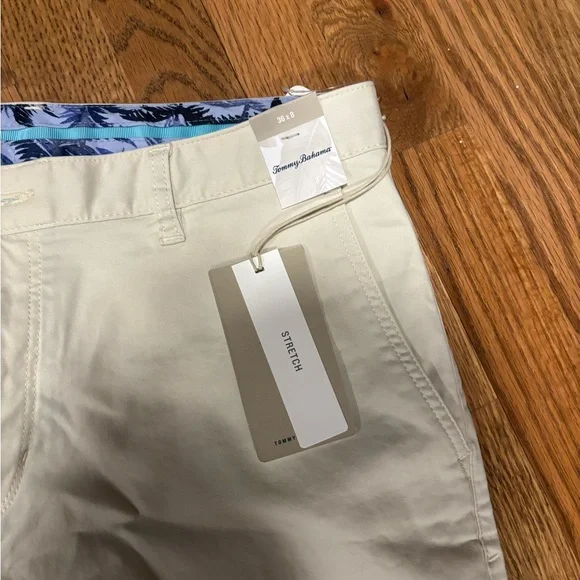 Tommy Bahama Men's Borcay Shorts - Picture 1 of 4